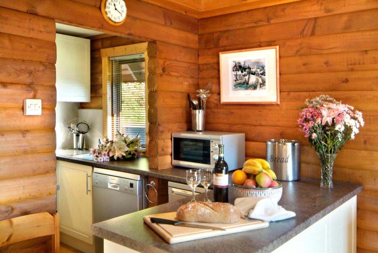 Thistle Lodges At Sandyhills Bay Dalbeattie Exterior photo